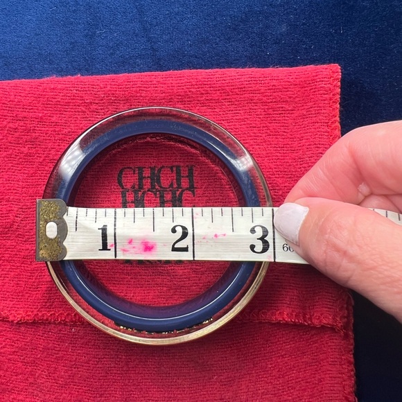 Carolina Herrera Navy Resin Bangle - Picture 7 of 11